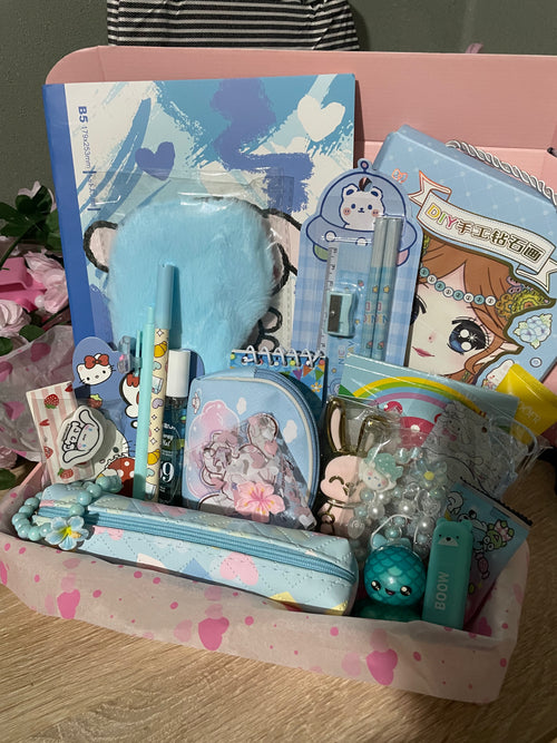 Box papeterie un minimum de 20 perles,  et des cadeaux sont rajoutés a chaque commande