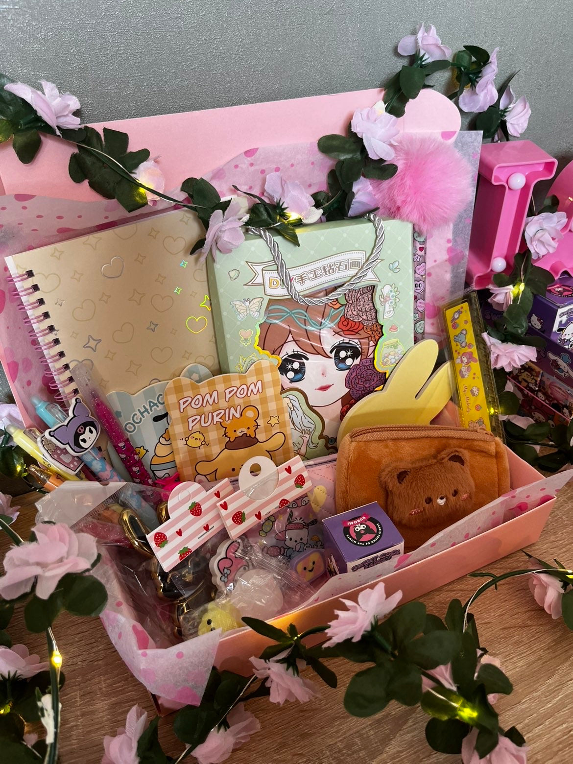 Box papeterie un minimum de 20 perles,  et des cadeaux sont rajoutés a chaque commande